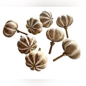 White wash carved Knobs/Pulls for Dressers, Cabinets, or Drawers - Bundle of 8